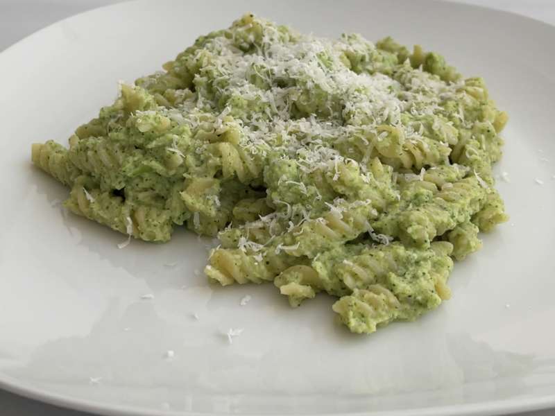 Broccoli pasta Recipe - Whisk