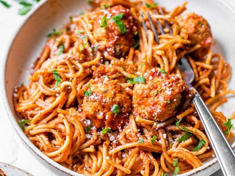 Instant Pot Whole Wheat Spaghetti and Turkey Meatballs Recipe - Whisk