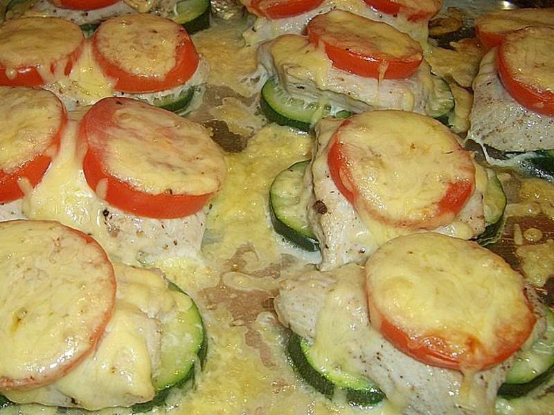 Putenschnitzel mit Gemüse überbacken Recipe - Whisk
