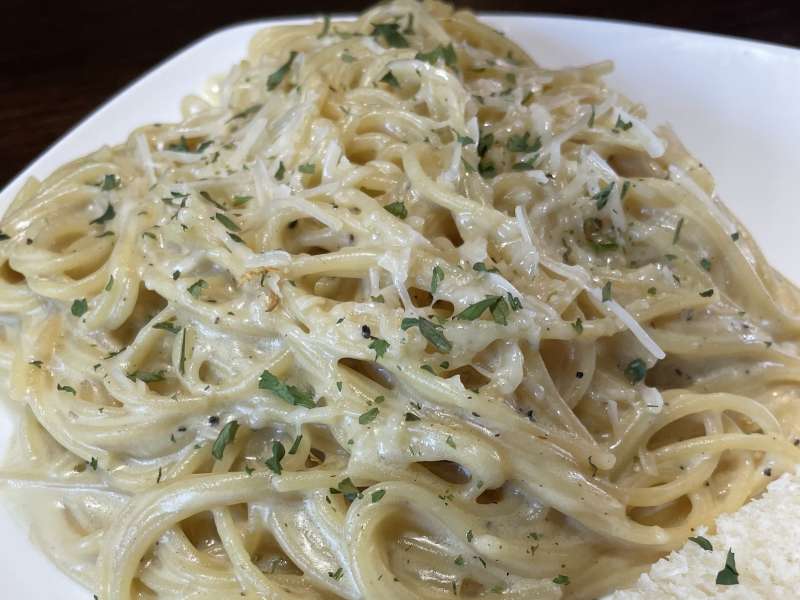 Creamy Garlic Pasta Recipe - Whisk